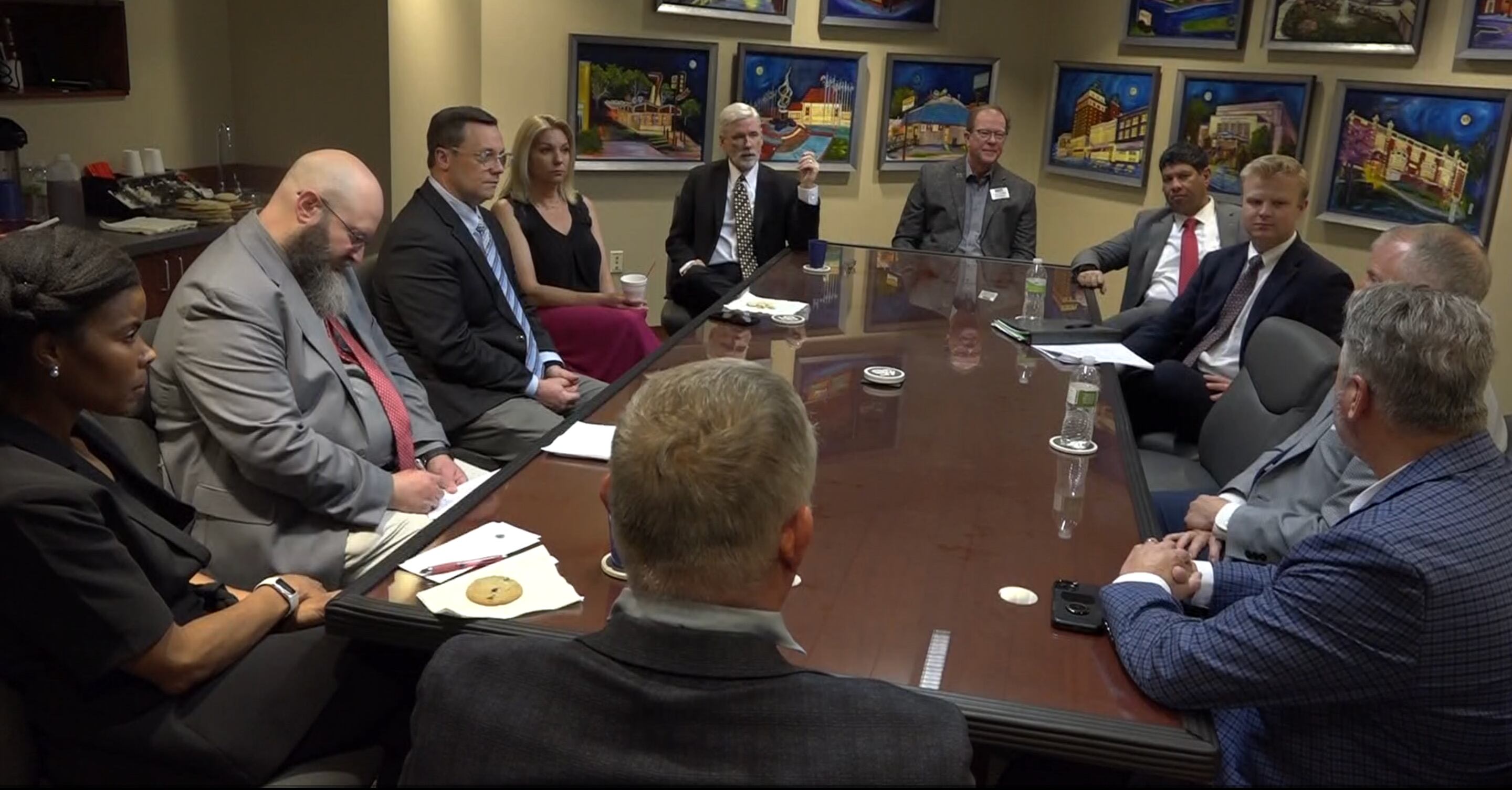 Kansas radio, TV representatives meet with FCC commissioner for ...