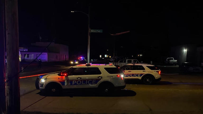 2 injured in shooting outside North Linden bar, no suspect in custody