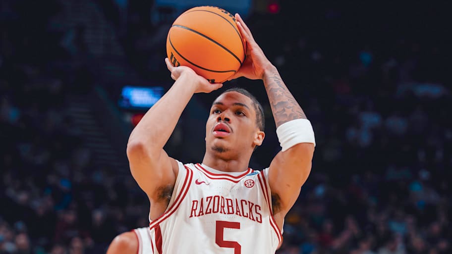Arkansas rides freshman backcourt past High Point into Sweet 16