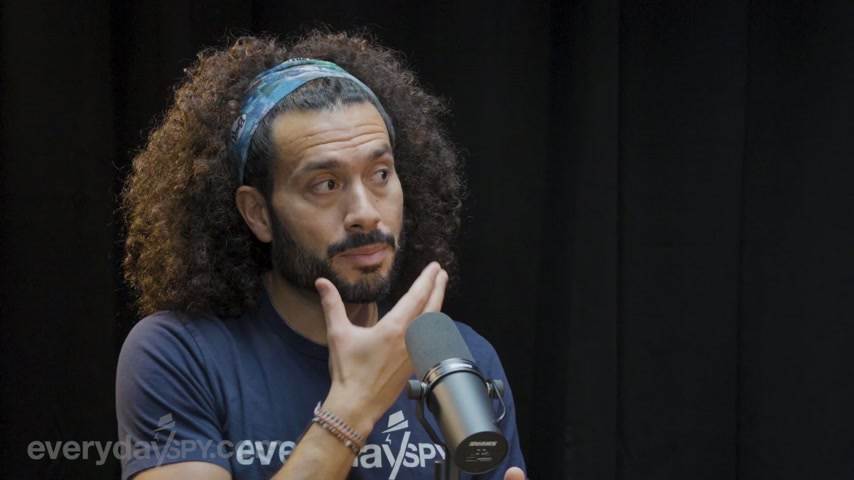 Intelligence expert demonstrates proven methods for interpreting human ...