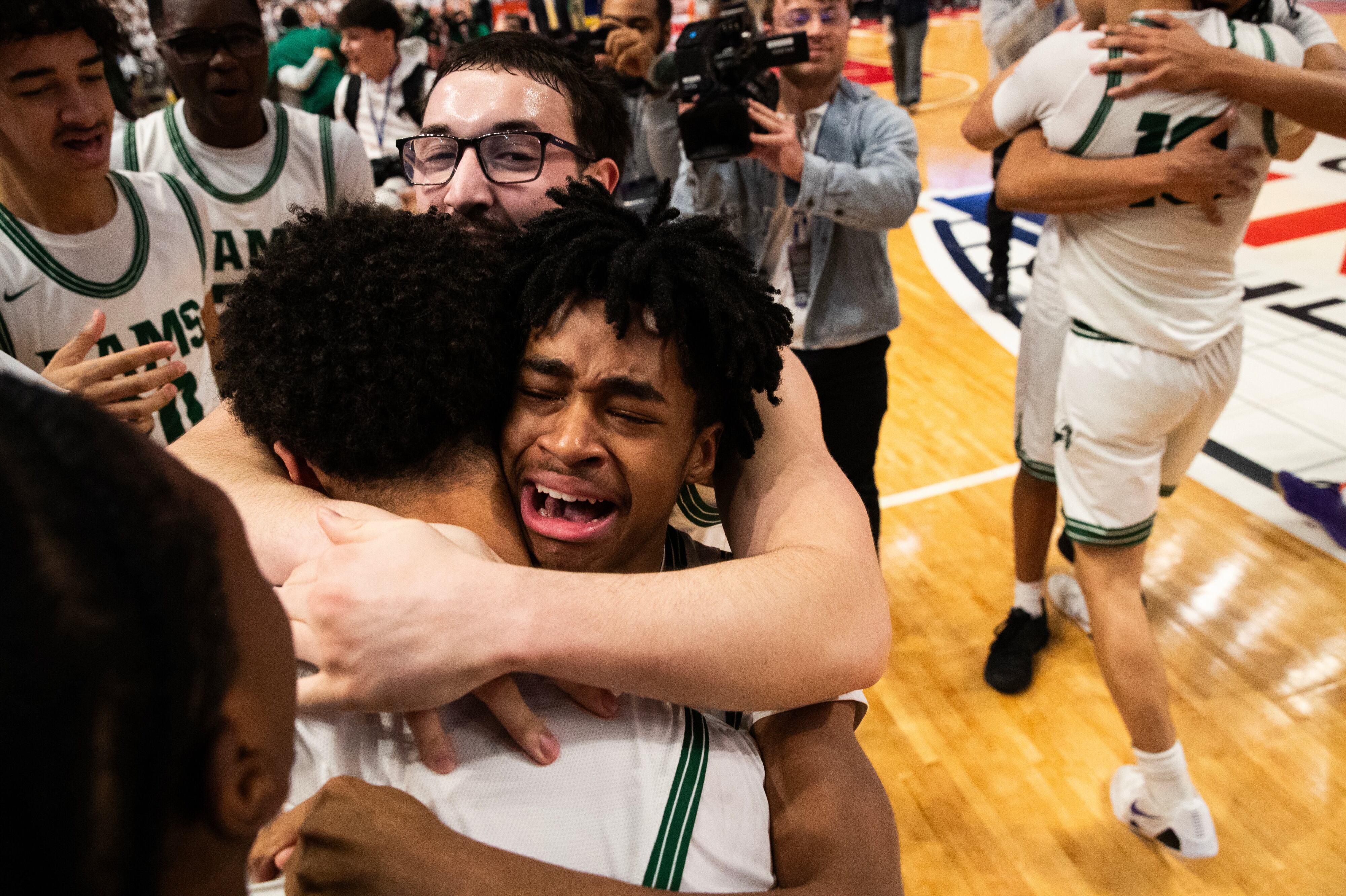 AA1Z9WcH Jelani Easter's late goal lifts Central Dauphin to first state title victory