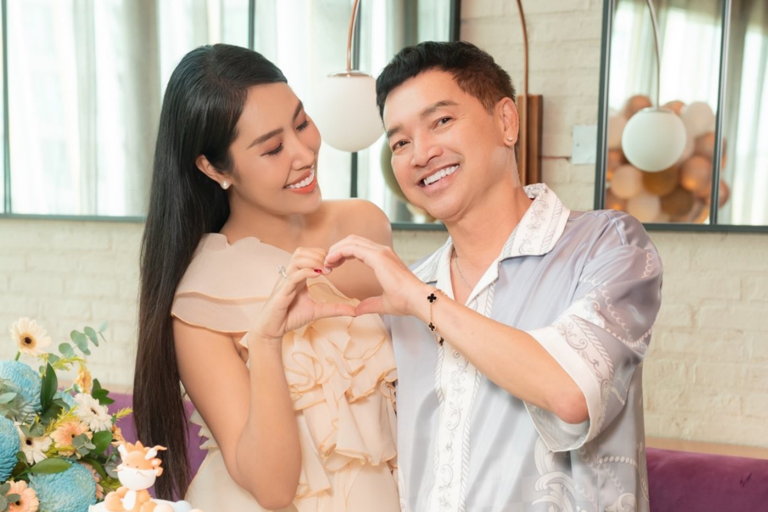 Diễn viên Quang Minh: 'Tôi tận hưởng hạnh phúc bên bạn gái'