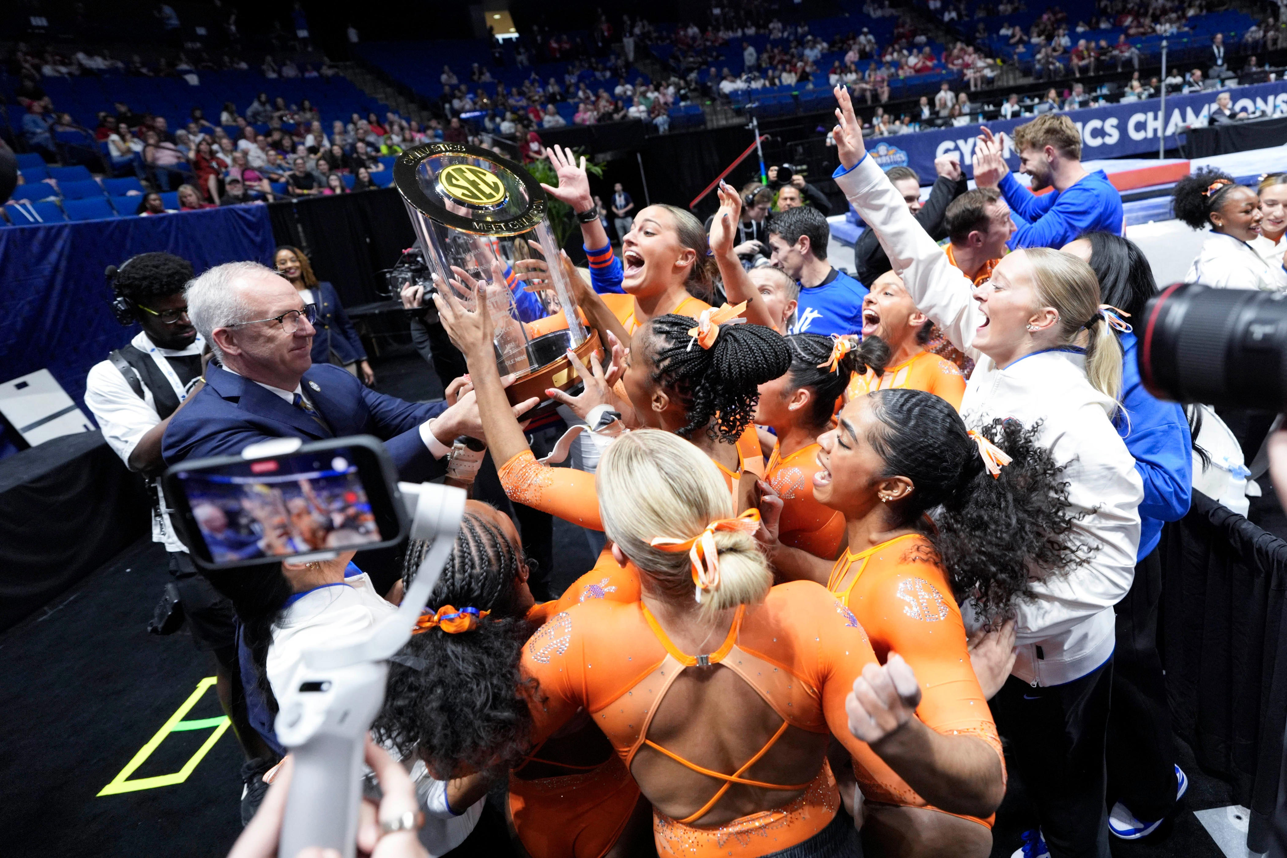 Florida gymnastics wins SEC championship with top bars score of 2026 season