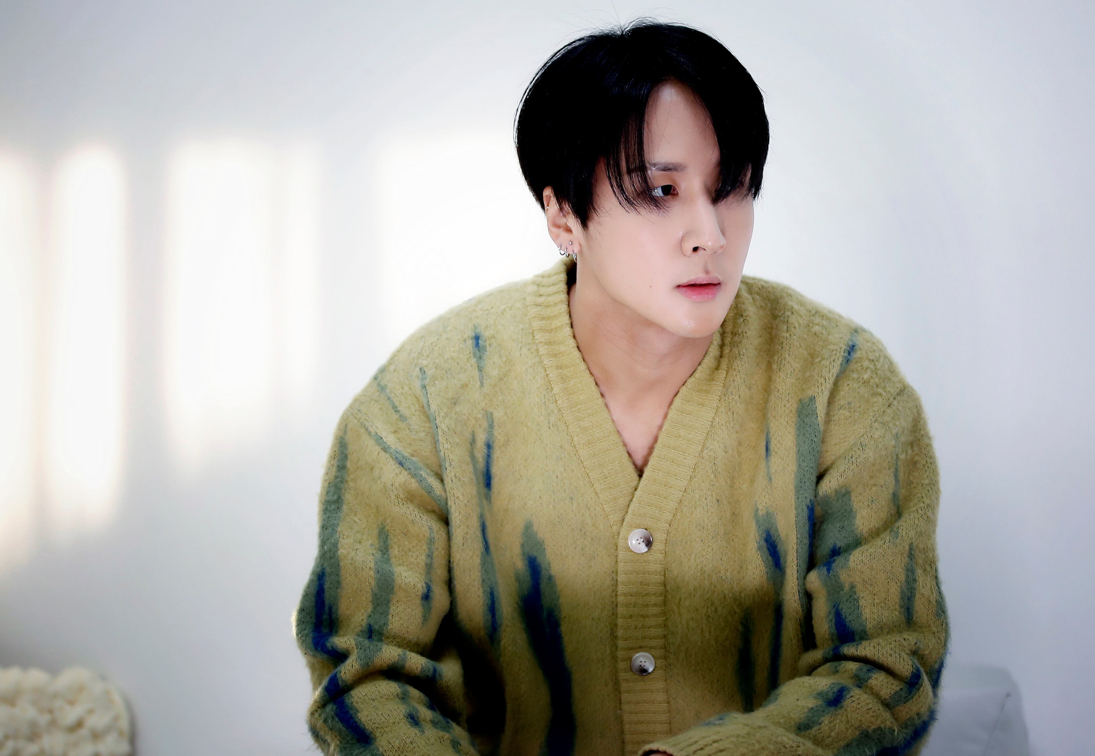 Rapper Ravi apologizes, completes military service
