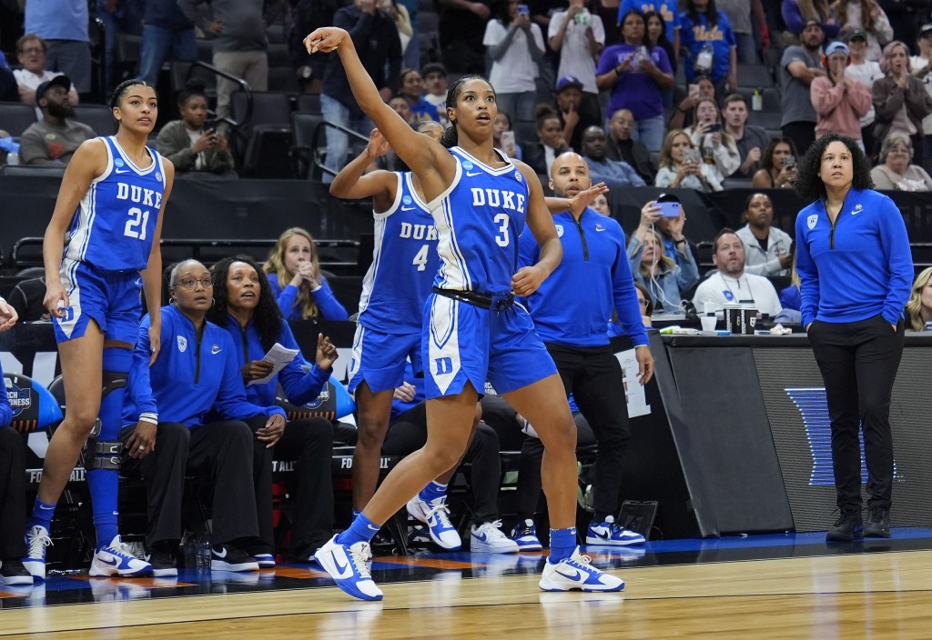 Ashlon Jackson’s buzzer-beating 3-pointer propels Duke past LSU and ...