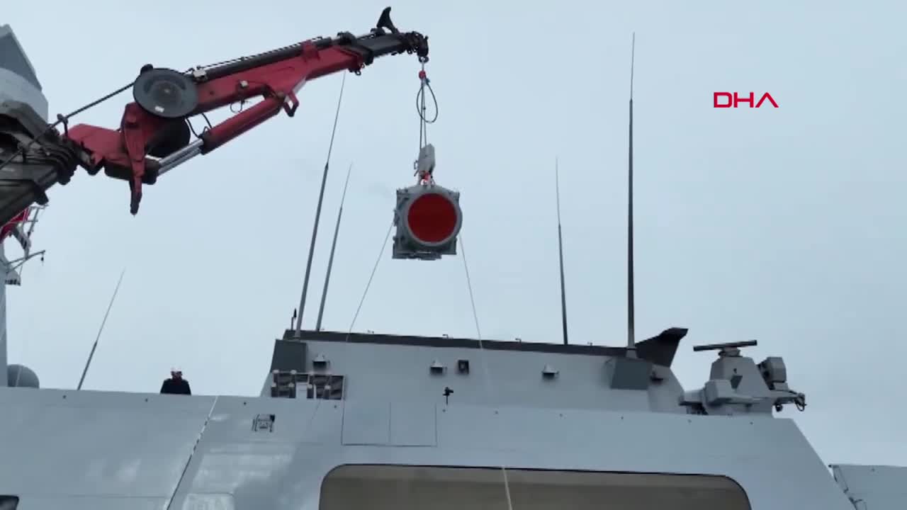 Savaş sürerken Türkiye'den gövde gösterisi! ATMACA füzesine yeni yetenek