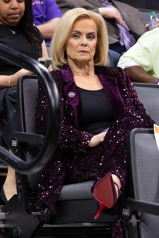 LSU's Kim Mulkey rocks shimmery purple look for Sweet 16 game vs. Duke