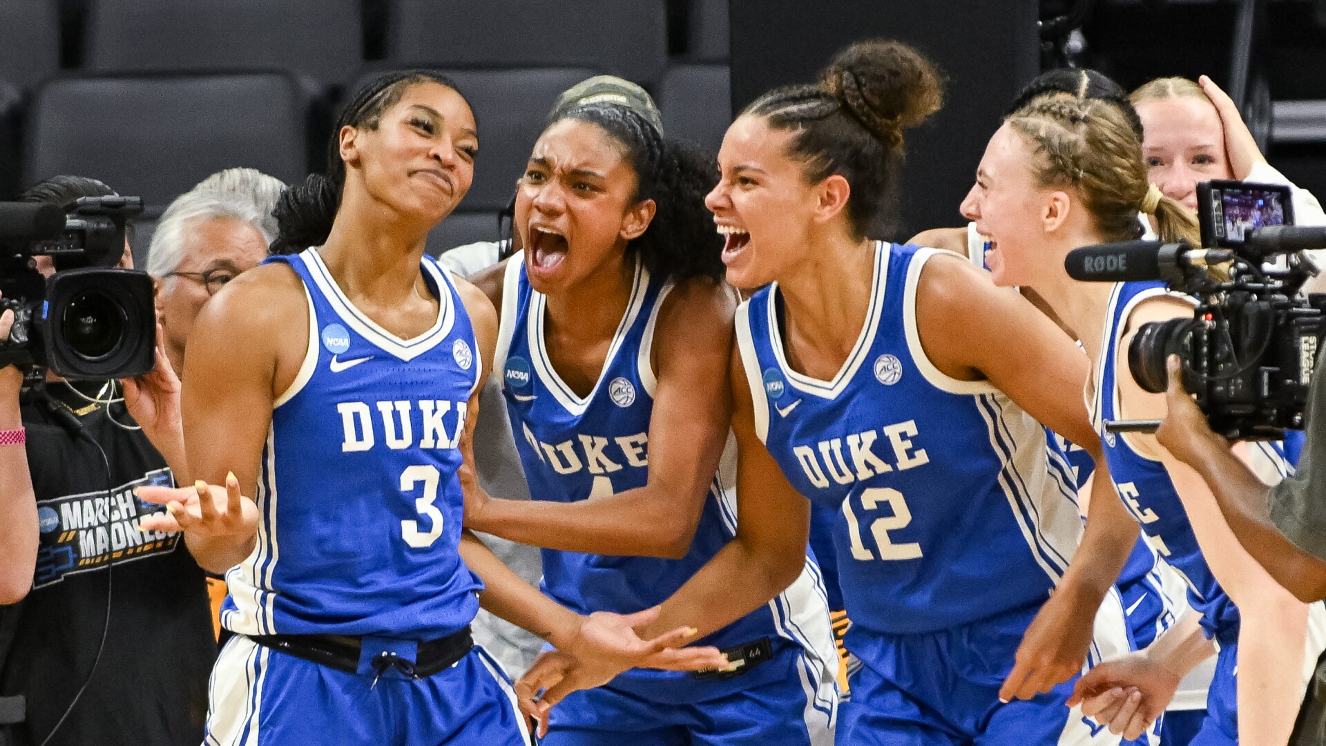 Ashlon Jackson’s buzzer-beating 3 sends Duke past LSU 87-85 in the Sweet 16