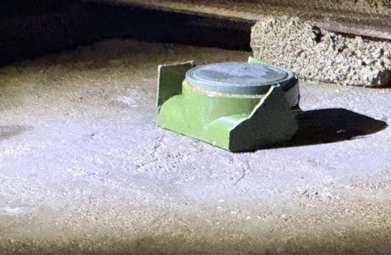 US using anti-tank land mines in Iran's city of Shiraz to neutralize ...