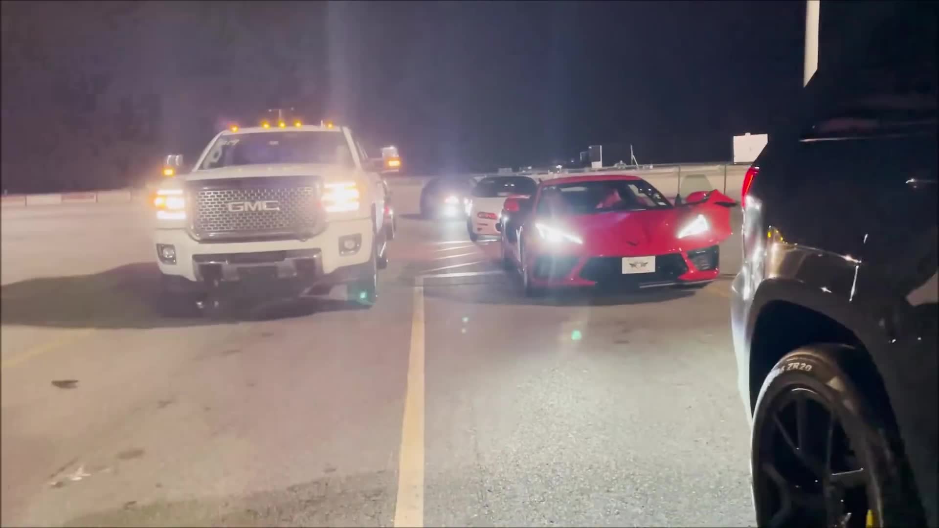 Drag race between a C8 Corvette and a Duramax diesel and a twin turbo ...