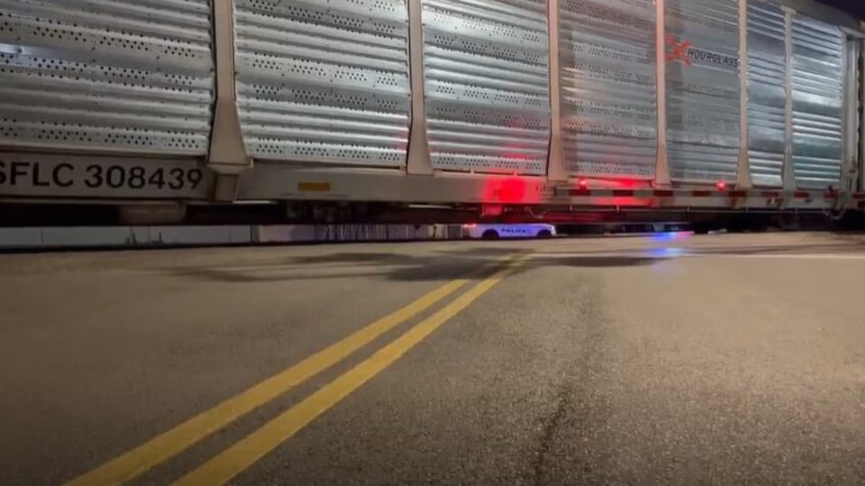 No injuries reported after CSX train hits car in Dayton neighborhood