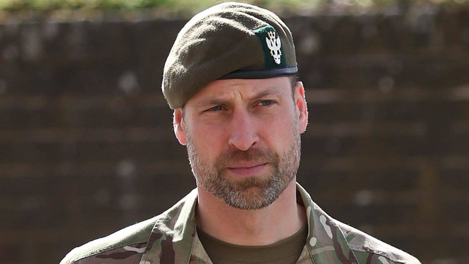 Prince William leaves royal fans swooning over camouflage army uniform ...