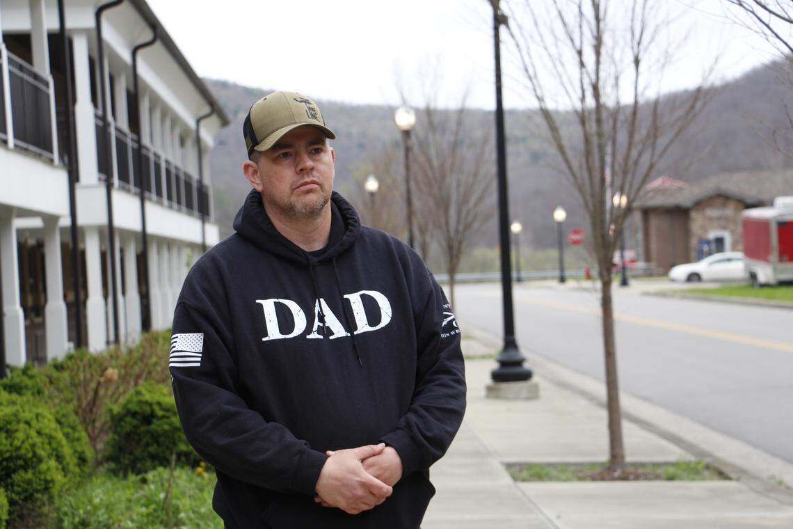 EKY city axes police chief after he accuses mayor of 