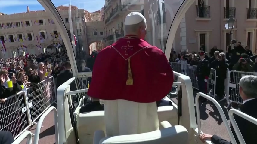 Pope Leo XIV decries the widening gap between the rich and poor in ...