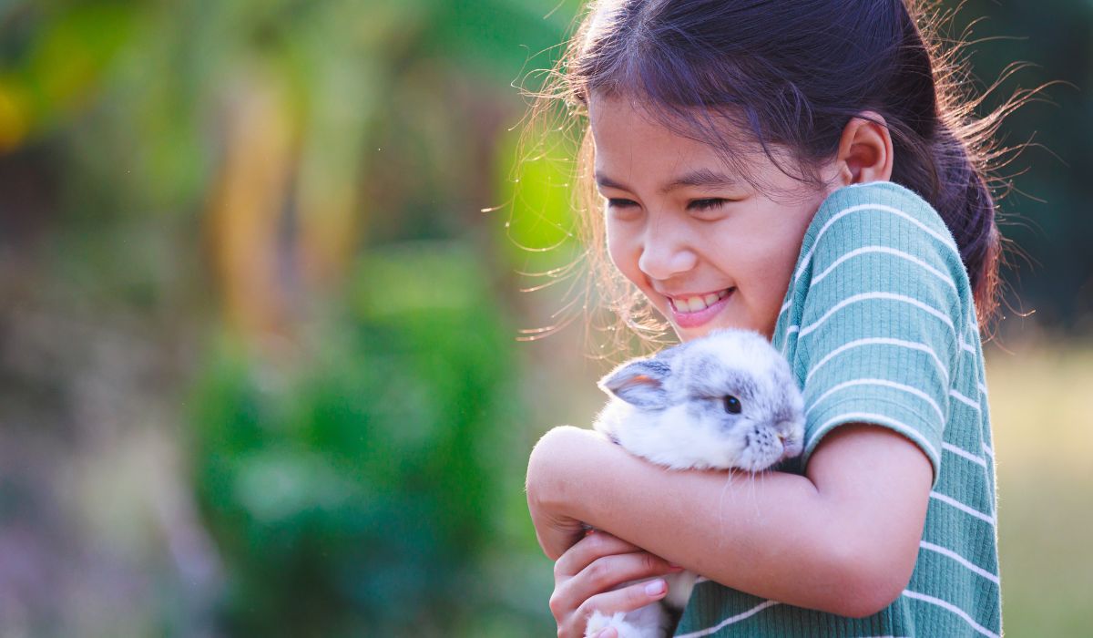 Veterinary nurse lists 4 reasons why you shouldn’t get your child a pet ...