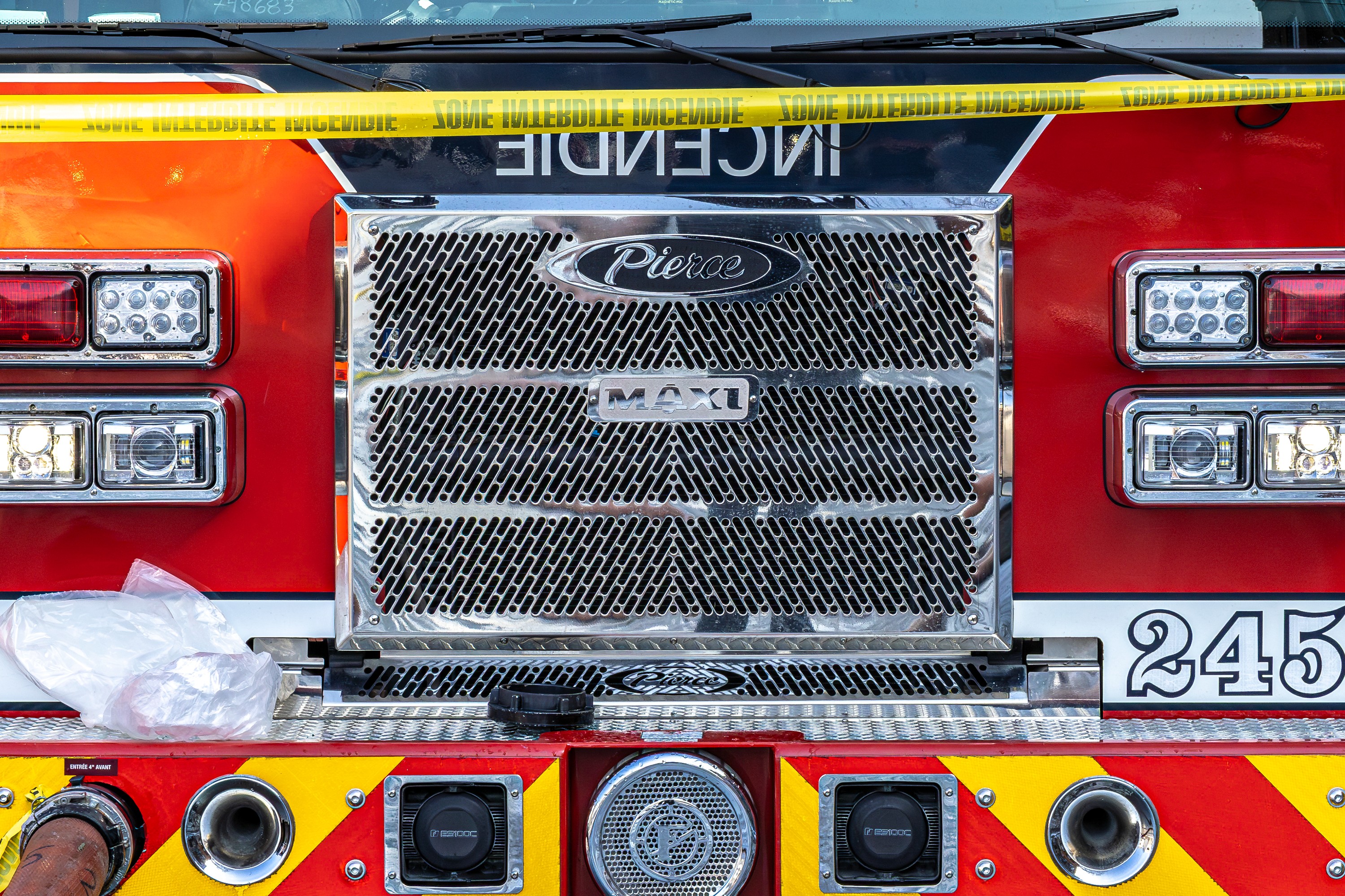 Longueuil police investigate suspicious fire in St-Lambert commercial ...
