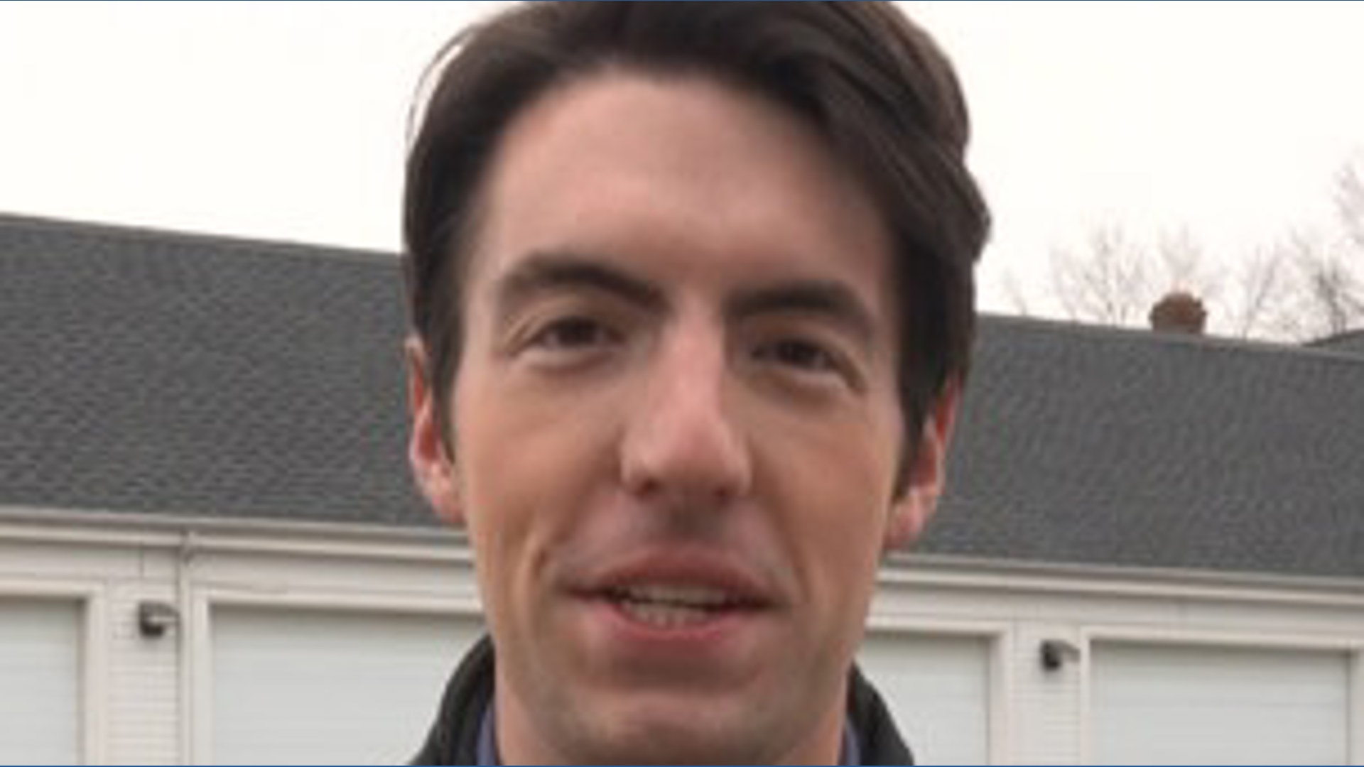 Interview with firefighter interrupted by call for car crash response!<br>