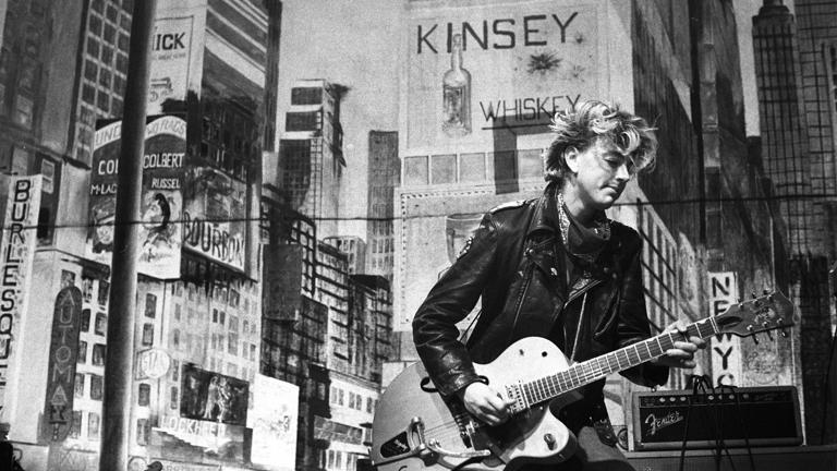 Brian Setzer recalls the day Keith Richards handed him his Les Paul