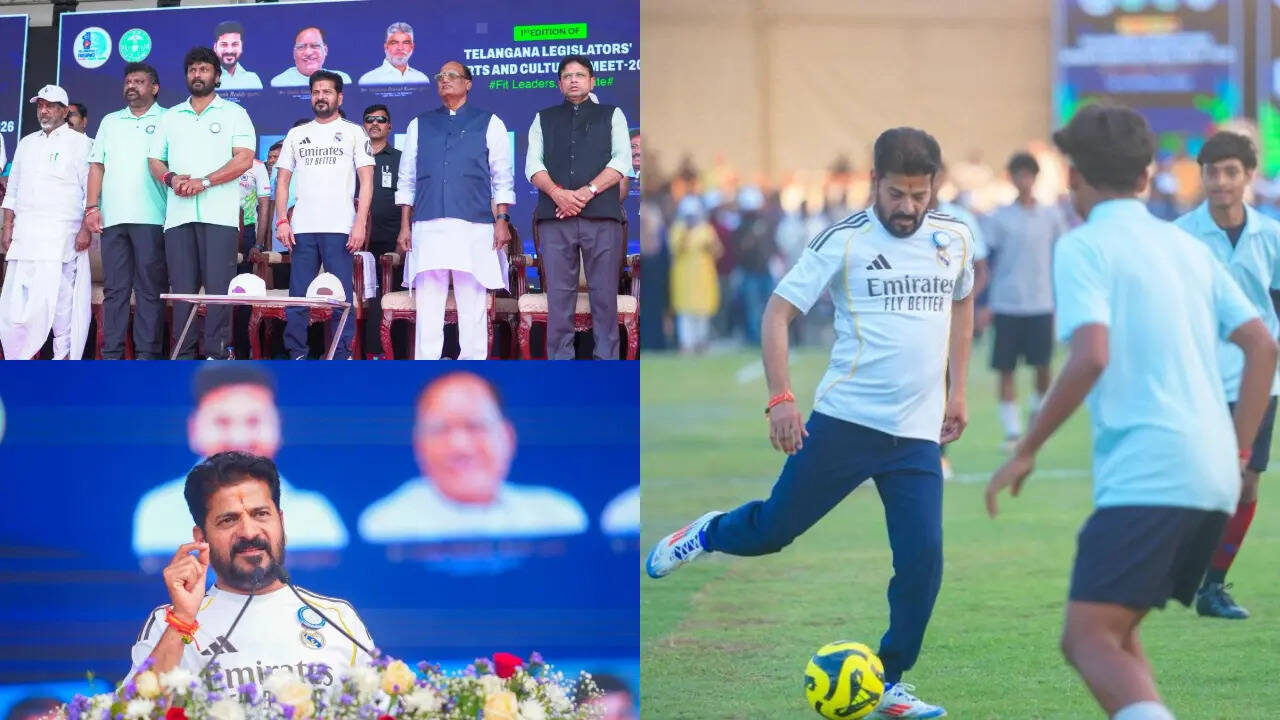 ఎల్బీస్టేడియంలో ఫుట్‌బాల్ ఆడిన సీఎం రేవంత్ రెడ్డి... హాకీ క్రీడాకారులకు ...