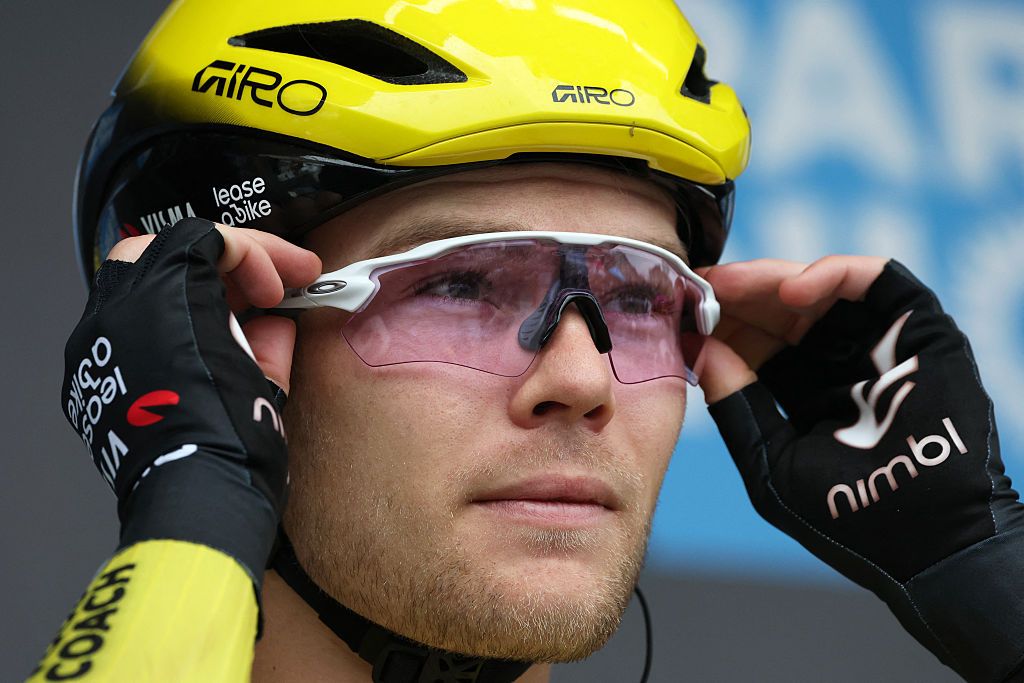 Axel Zingle disqualified and team boss penalized after E3 sticky bottle ...