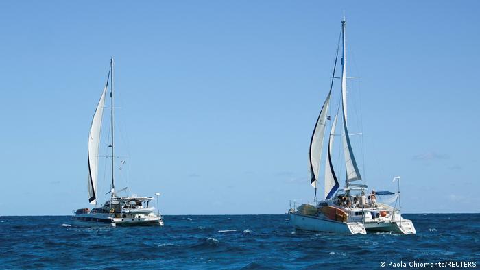 Mexico finds 2 boats lost while carrying aid to Cuba<br><br>