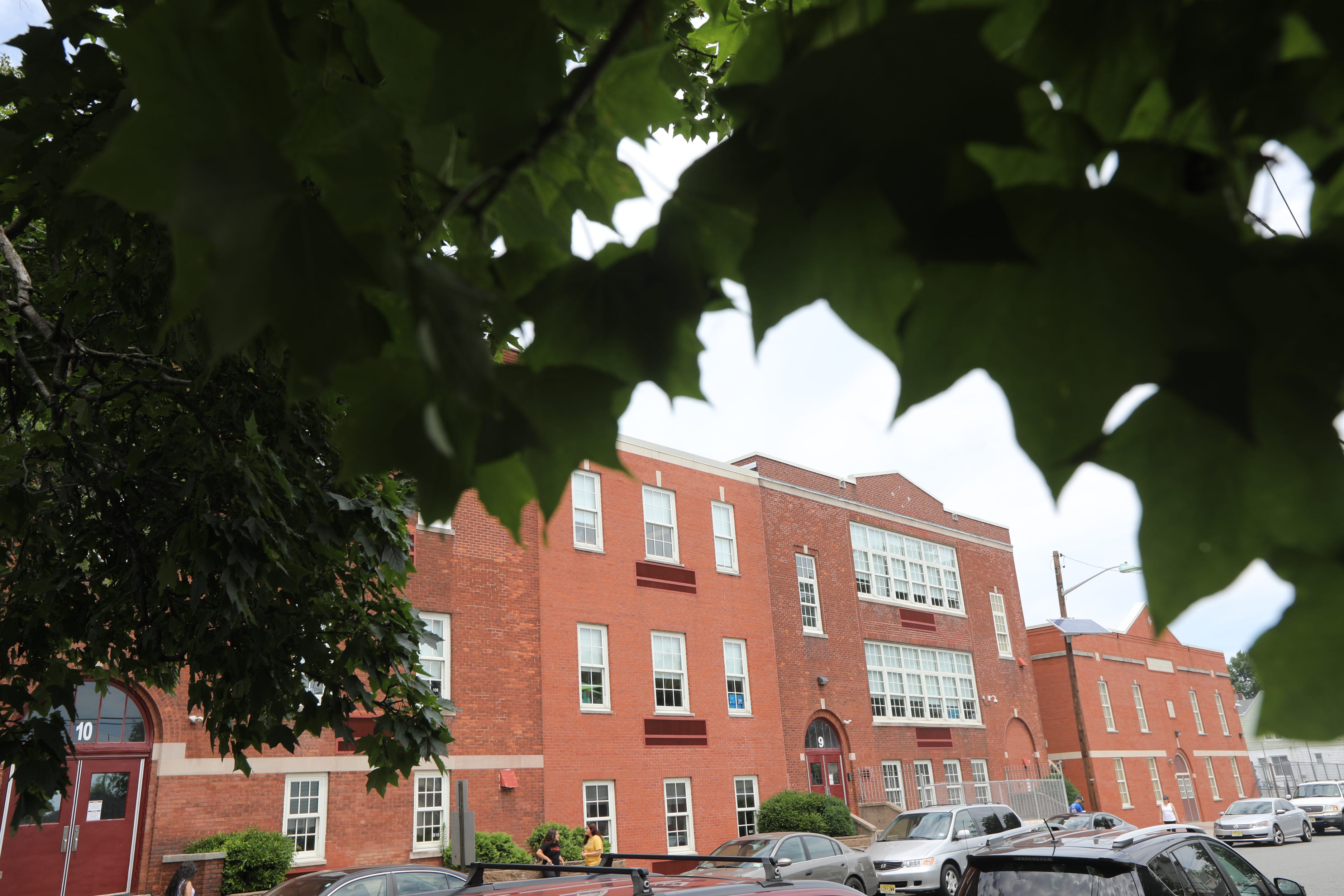 Ouster of NJ schools leader likened to 