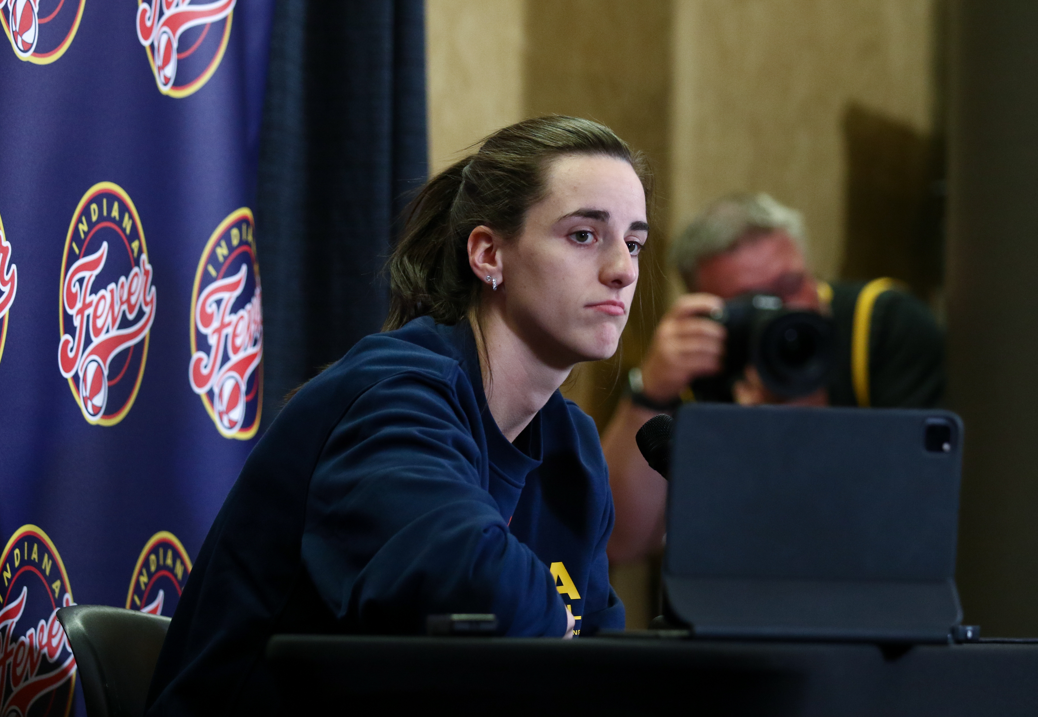 Caitlin Clark faces backlash amid Iowa’s historic March Madness run<br>