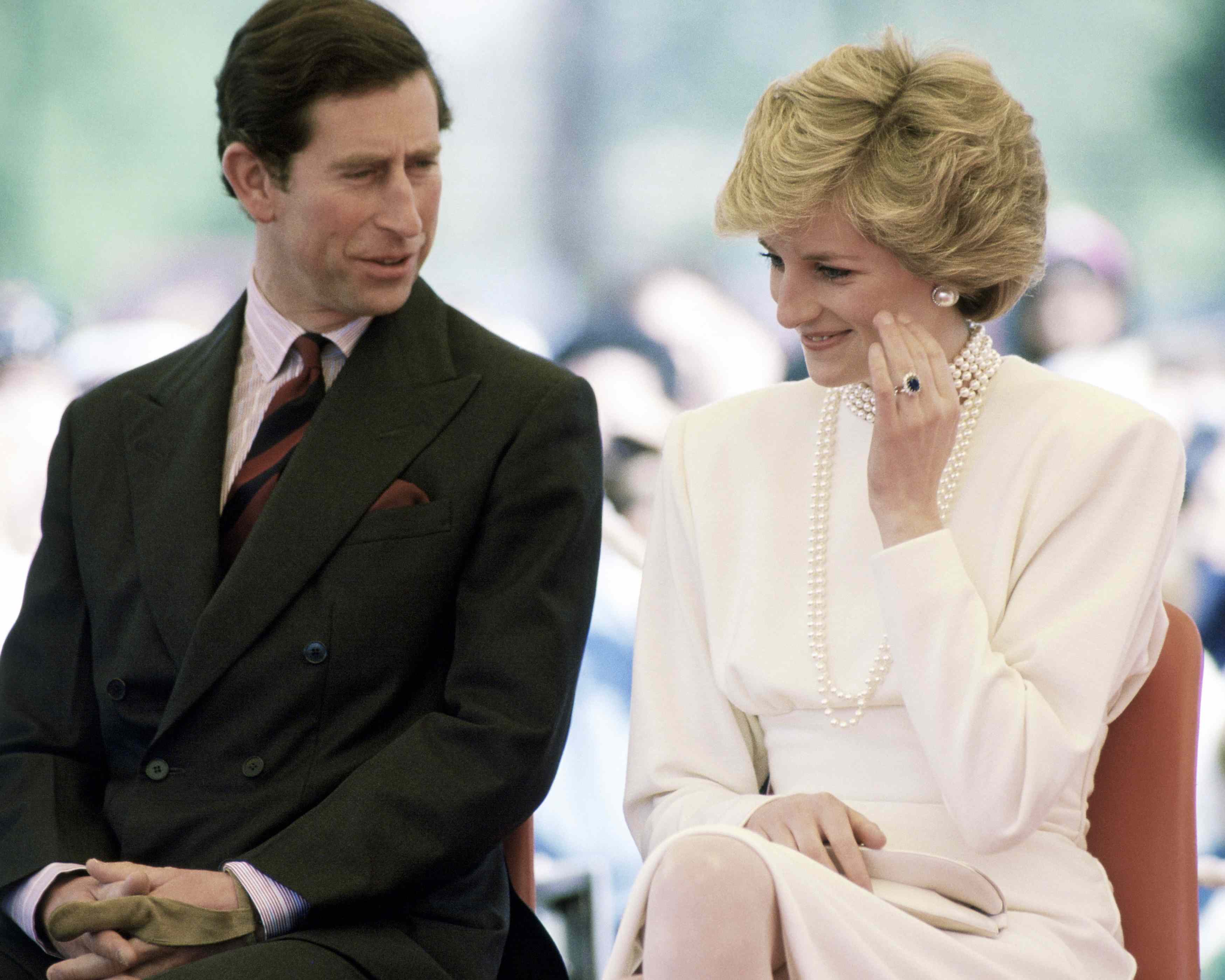 All about Princess Diana’s 12-carat sapphire engagement ring, her most ...