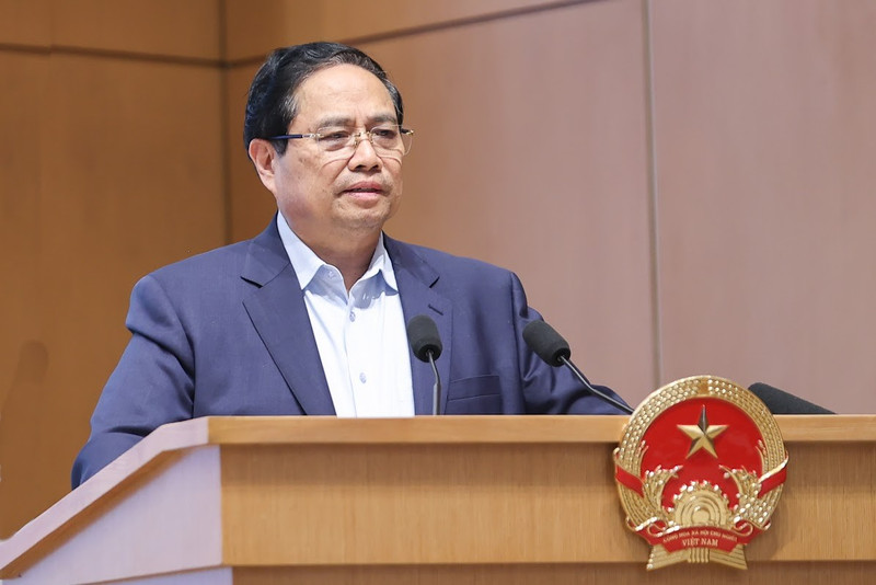 Thủ tướng: Phủ sóng 5G toàn quốc, sớm khai thác tuyến cáp quang biển