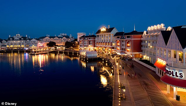 Disney's Boardwalk is just a stone's throws away from EPCOT, making it one of the few Disney resorts that allow you to easily walk to one of its parks
