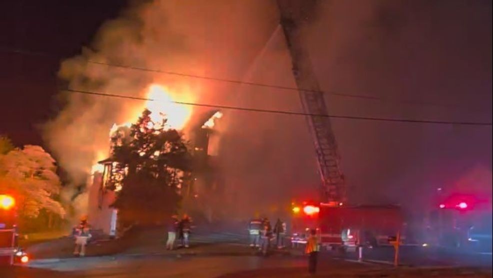 No one hurt in wind-fueled house fire in Ringgold late Friday night