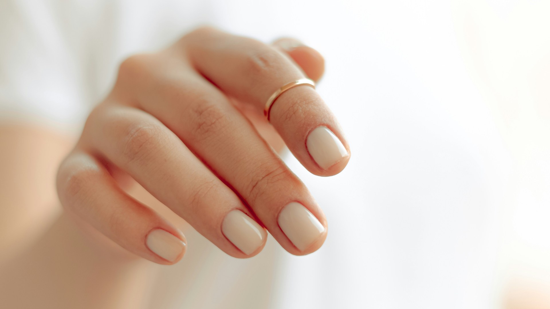 Short nails: the recession nails trend is set to take hold in 2026