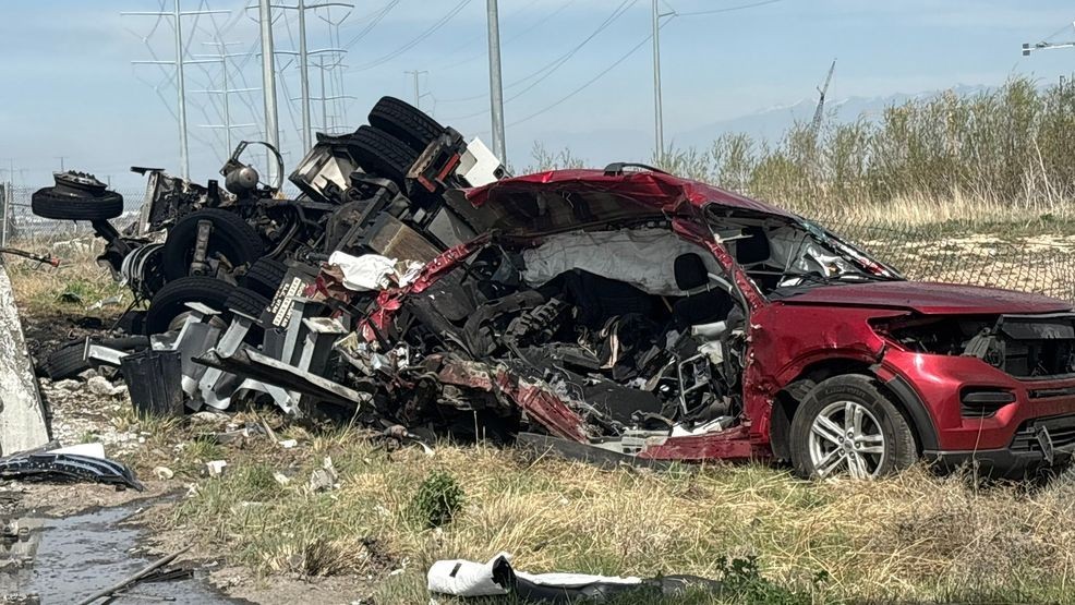 Woman killed after running red light on Mountain View Corridor in West ...