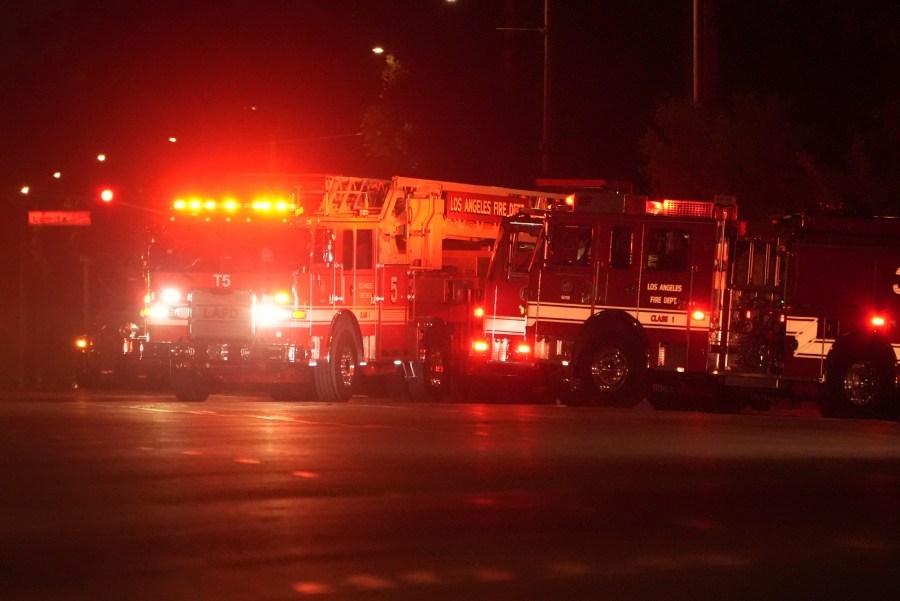 1 dead, 2 seriously injured in Wilmington crash<br>