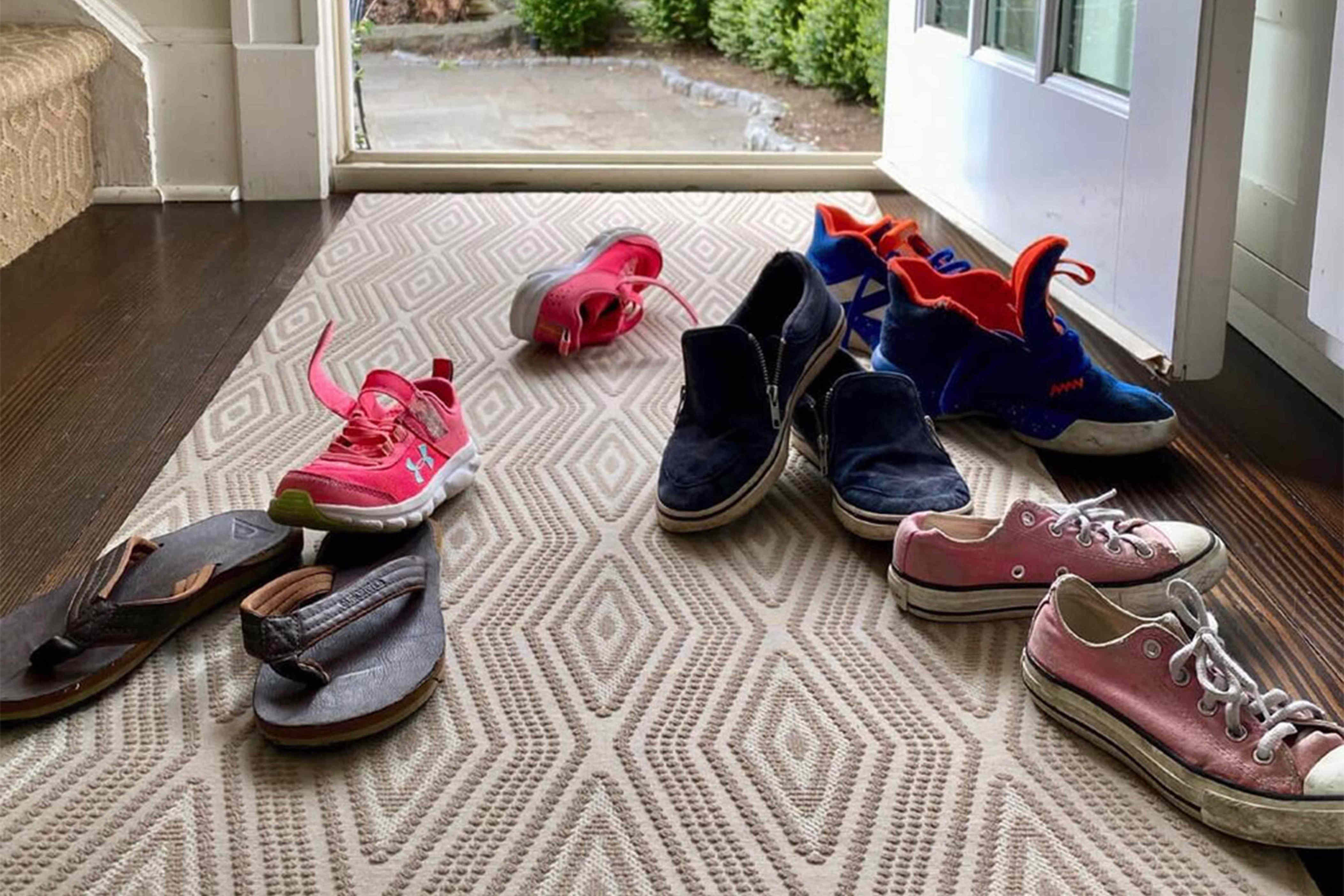 The designer runner rug that turned my entryway into a cozy, functional ...