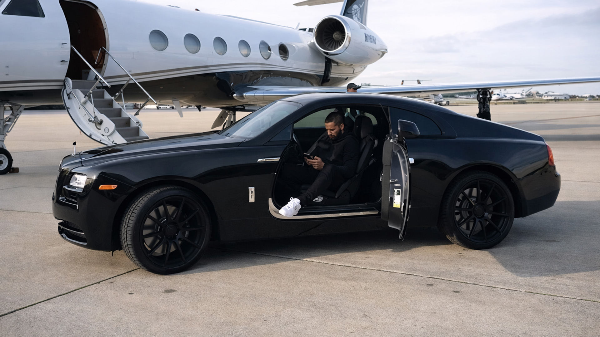 Les supercars de Drake à plusieurs millions
