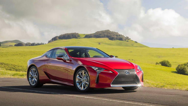 Forget depreciation—these 5 sports cars hold their value better than a ...