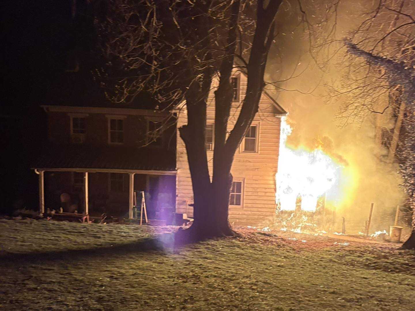 2 pets killed, 7 people displaced after weekend house fire