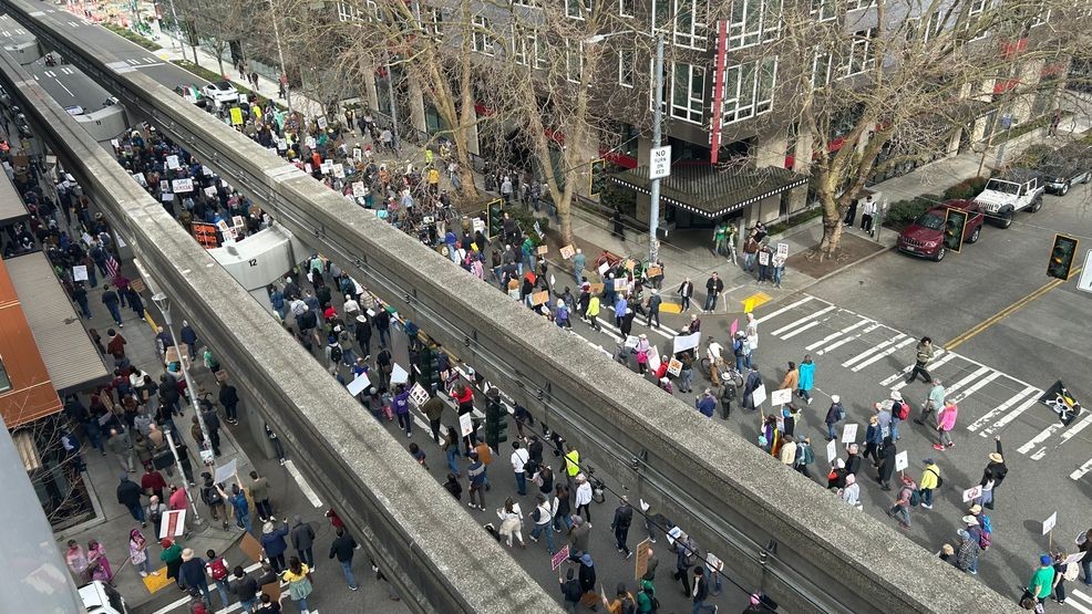 Downtown streets reopen after Seattle 'No Kings' march