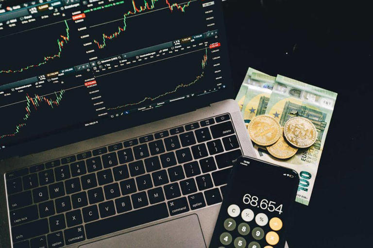 ilustrasi investasi (pexels.com/Alesia Kozik)