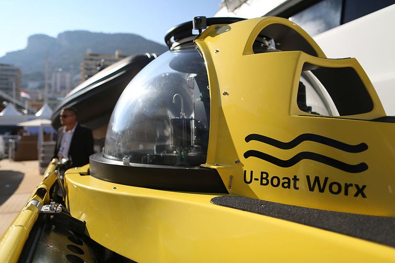 World's fastest 'underwater supercar' capable of taking you 300m below ...
