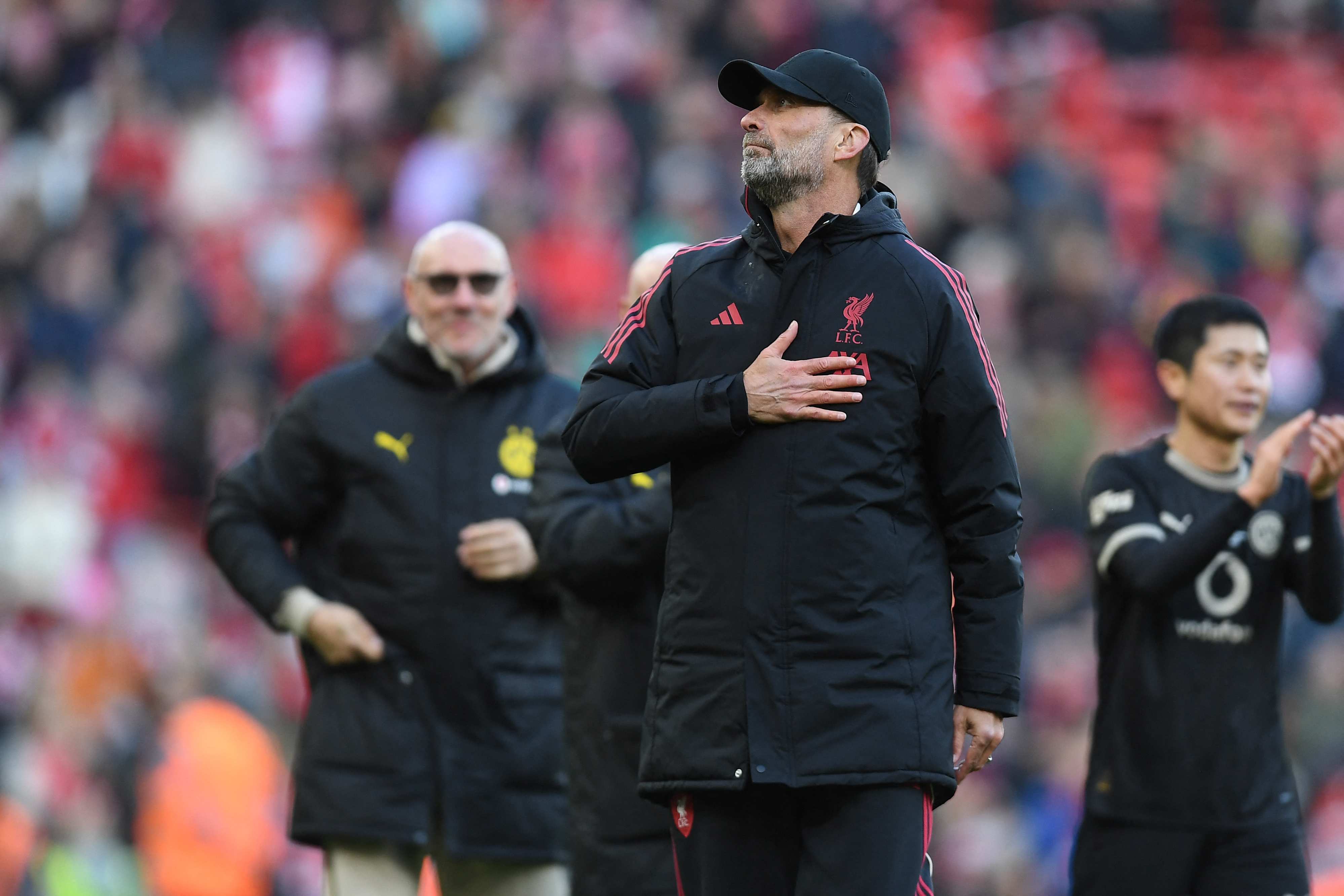 Liverpool legends draw 2-2 with Borussia legends in Klopp return