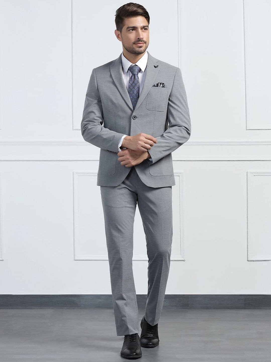 Classic Mens Suits That Define Modern Formal Style