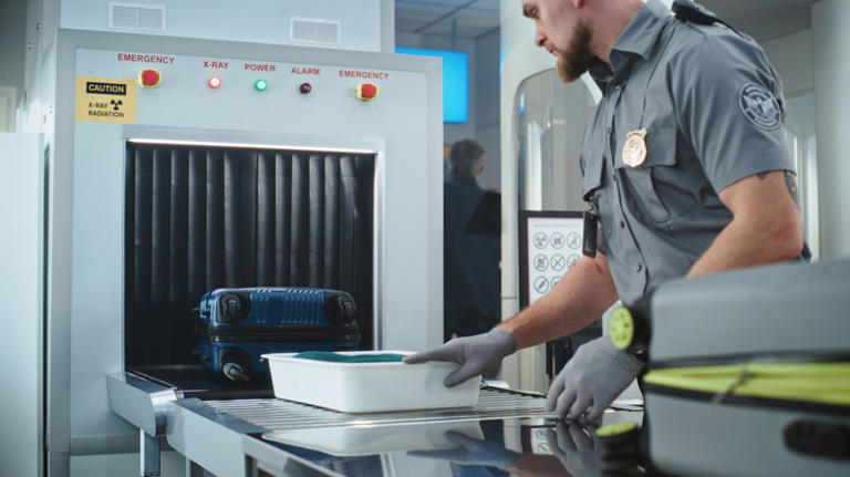 Some US airports don't have TSA. Here's how they handle security screening