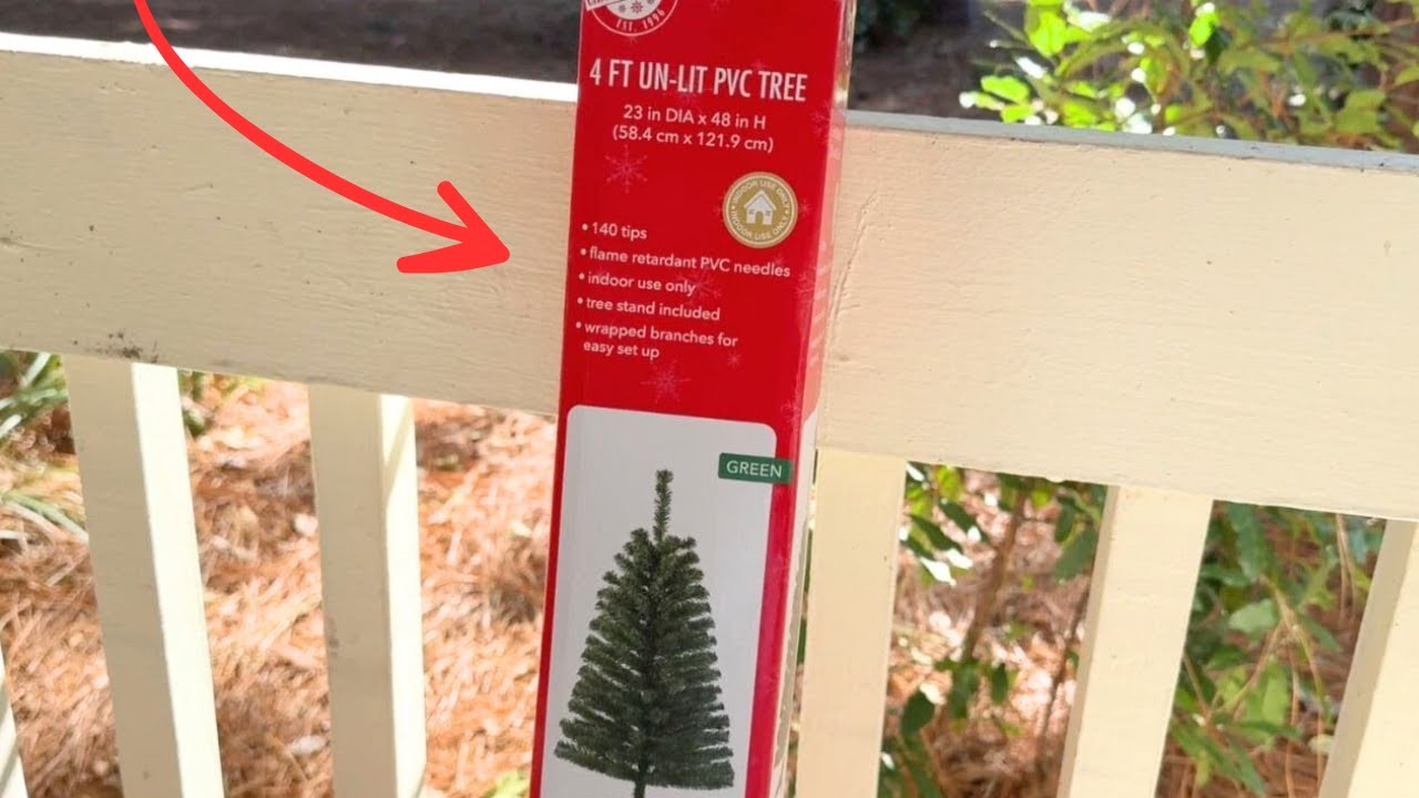 The genius new porch idea everyone's copying for Christmas!