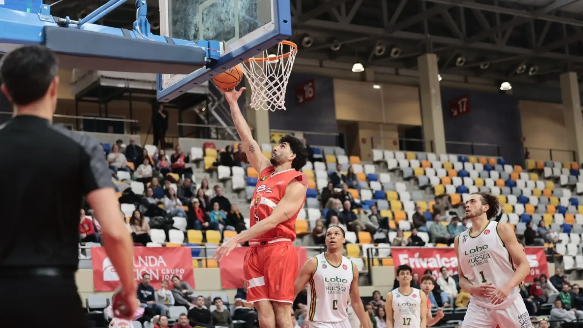 El CBZ busca su clasificación para los 'play off' de ascenso a Primera FEB