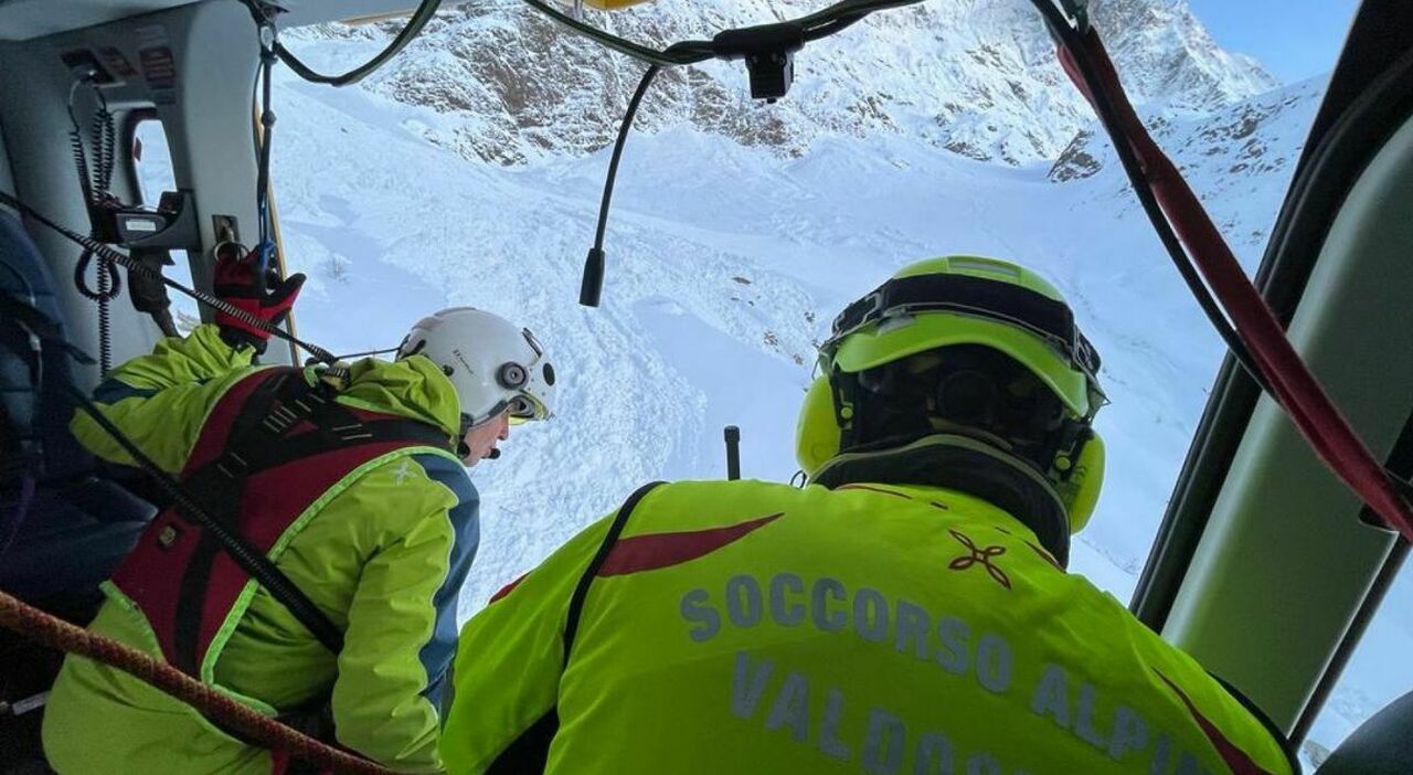 Sciatore italiano muore in Austria durante un fuoripista: sepolto sotto ...