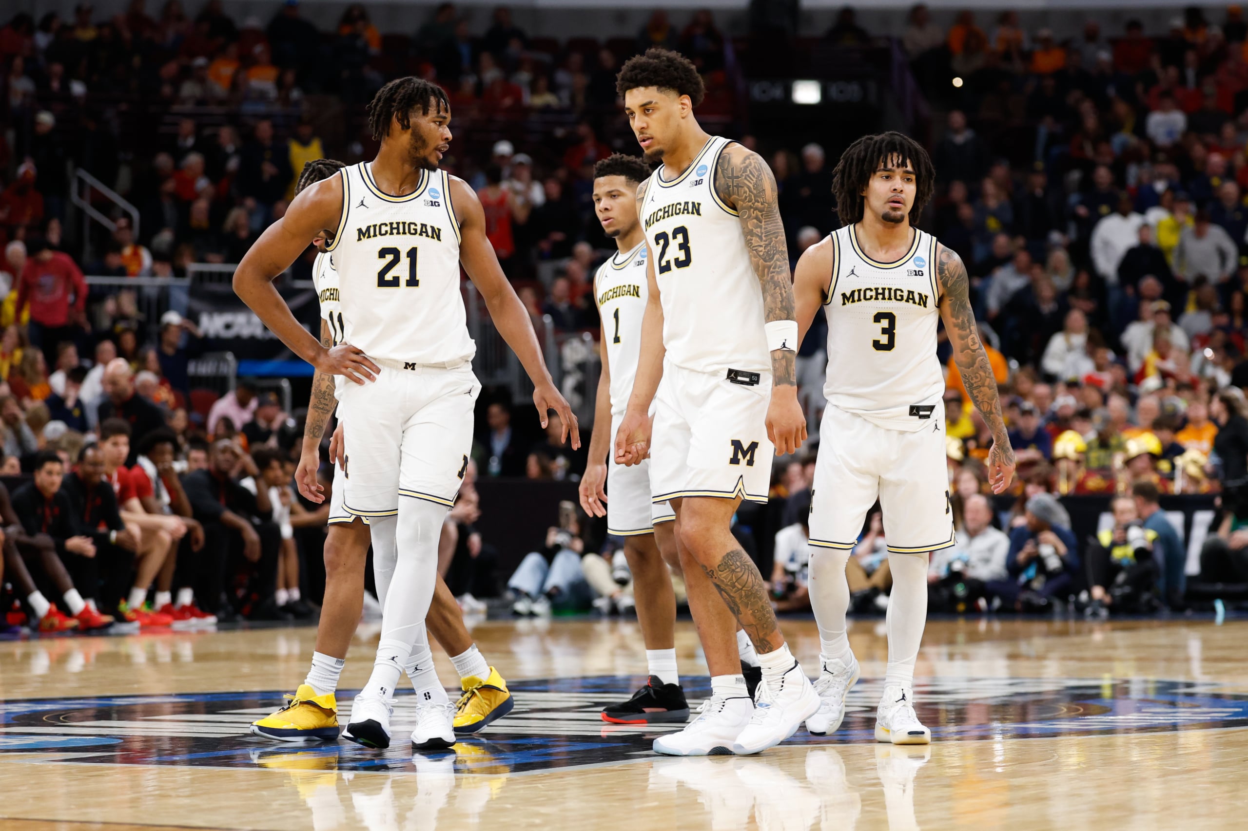 NCAA tournament schedule today: Sunday’s Elite 8 games include UConn vs. Duke<br><br>