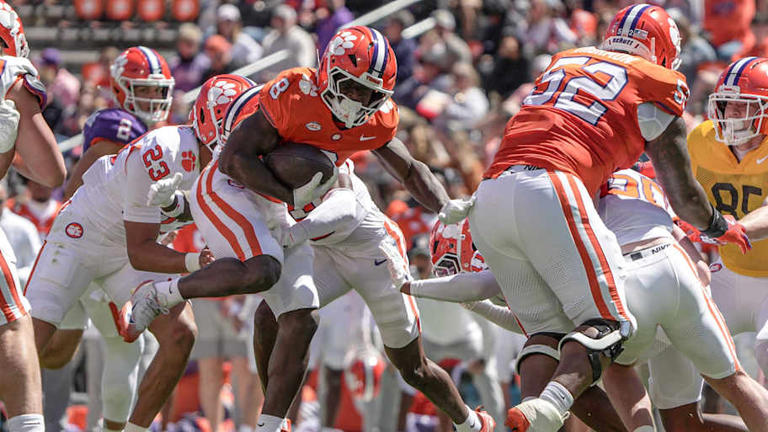 Four offensive standouts from Clemson’s spring game