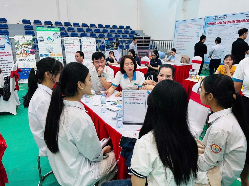 99,6% ứng viên rời đi trong quá trình tiếp xúc doanh nghiệp